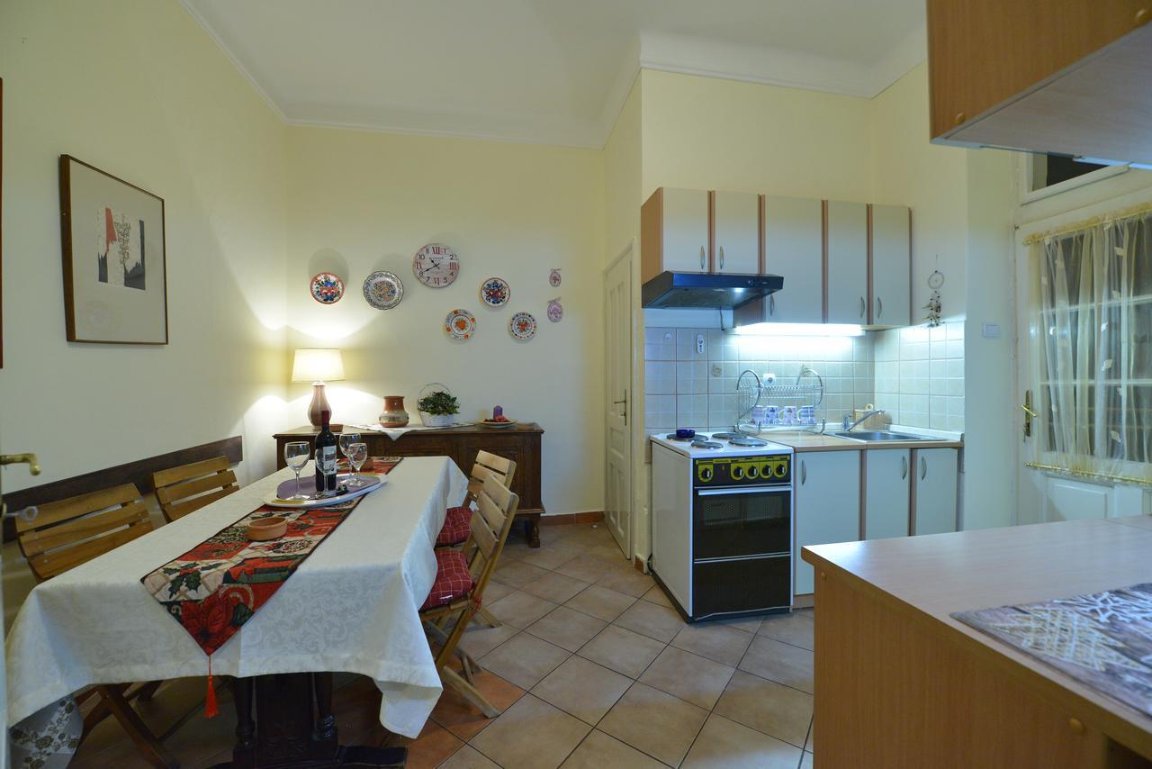 Apartman Markovic Appartement Belgrado Buitenkant foto